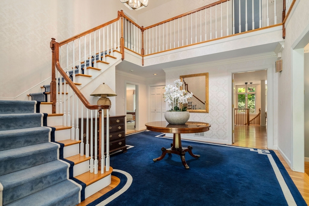 8 Pleasant Street