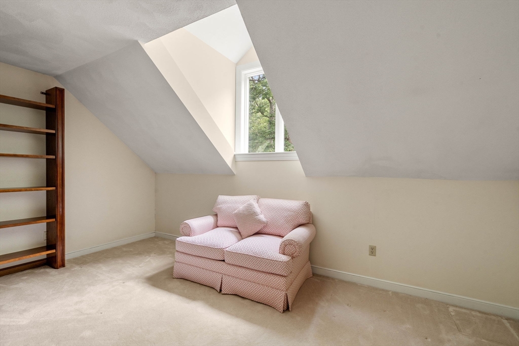 8 Pleasant Street