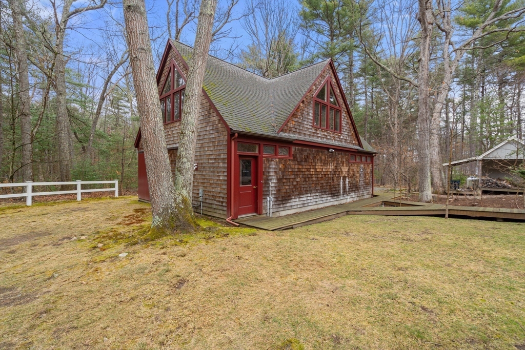 8 Pleasant Street