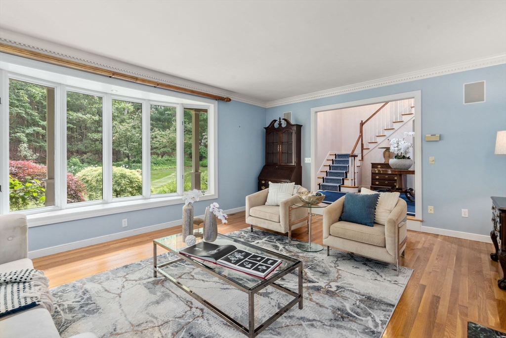 8 Pleasant Street