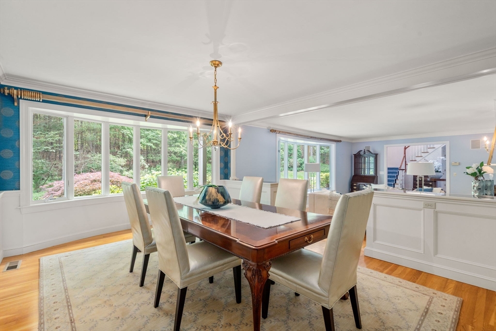 8 Pleasant Street