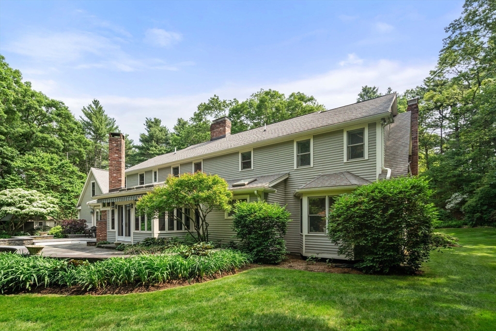 8 Pleasant Street