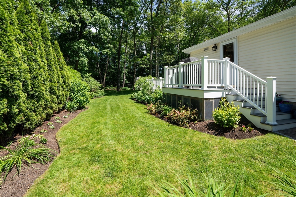 51 Claudette Cir