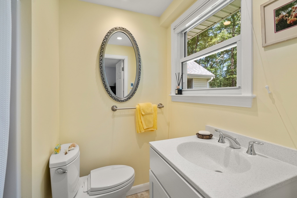 51 Claudette Cir