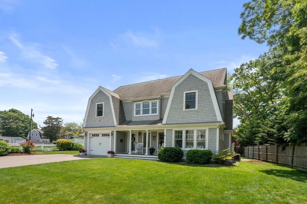 33 Harbor Ave