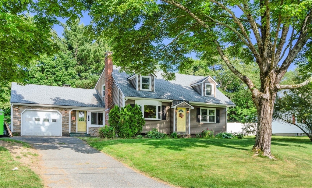 34 Irving Dr