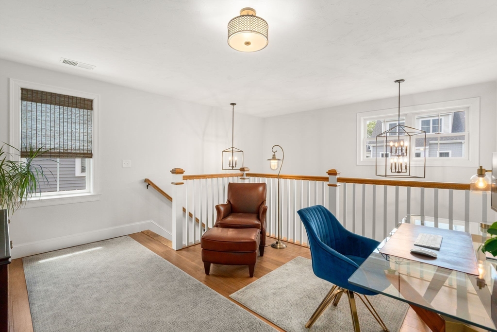 34 Sumner St # 34