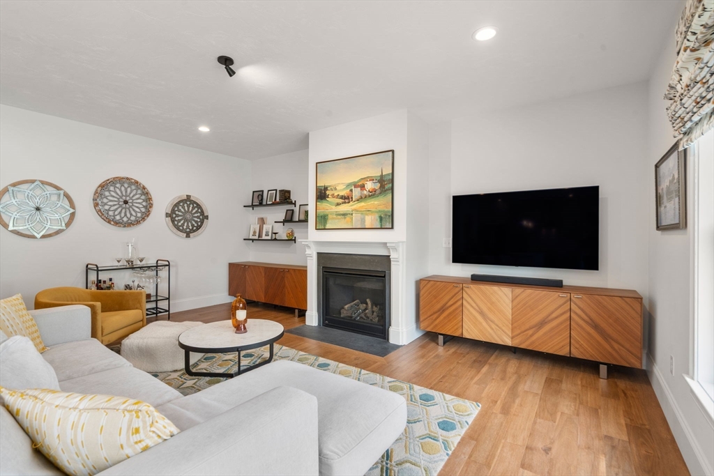 34 Sumner St # 34