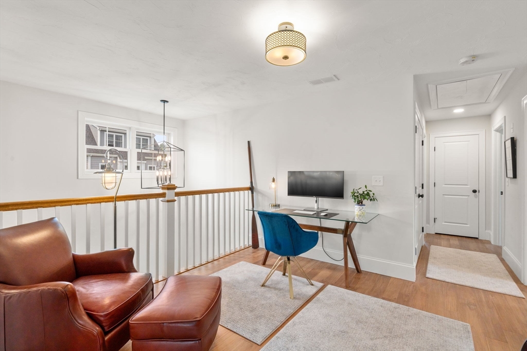 34 Sumner St # 34