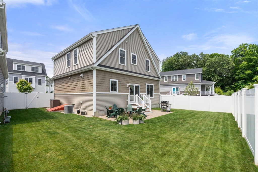 34 Sumner St # 34