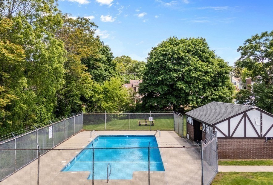 139 King Street # 201B