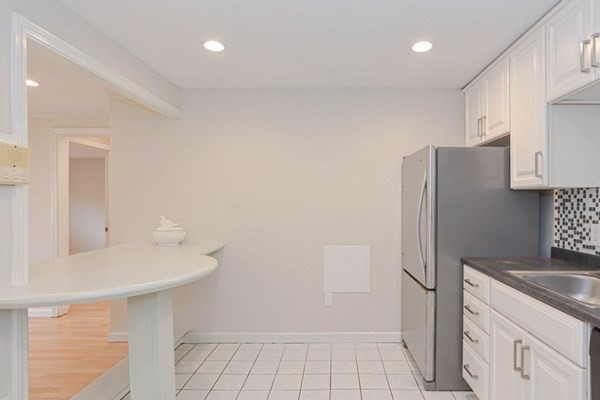 139 King Street # 201B