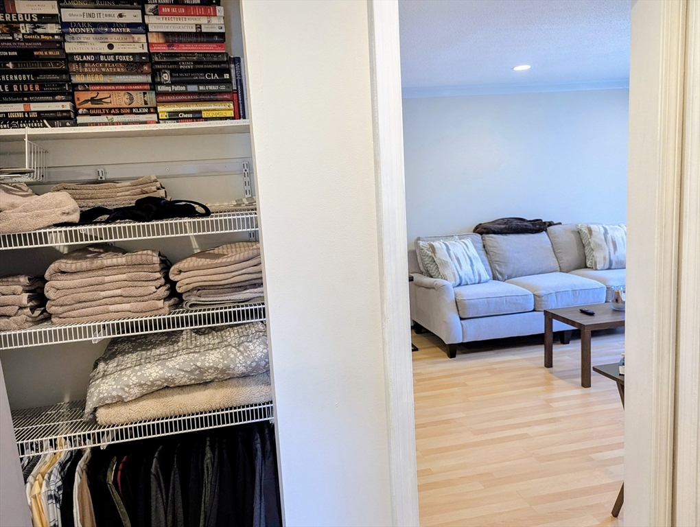 139 King Street # 201B