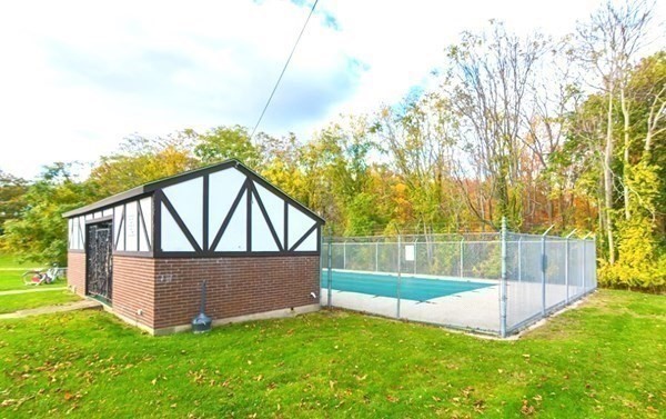 139 King Street # 201B
