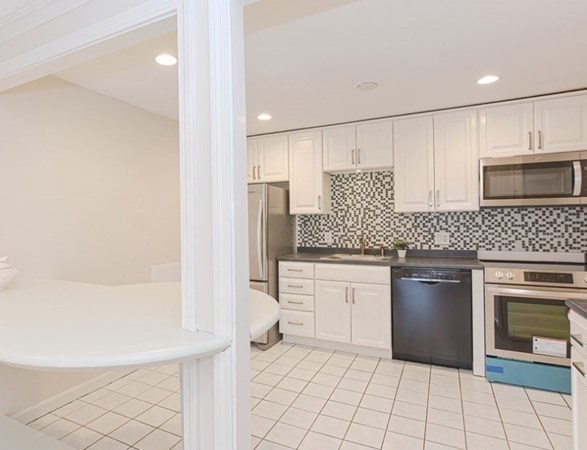 139 King Street # 201B