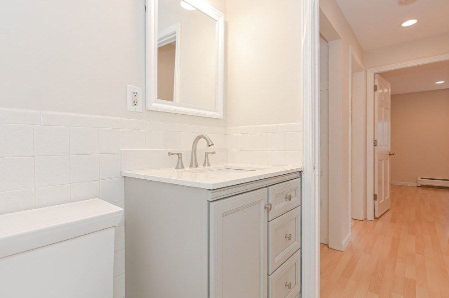 139 King Street # 201B