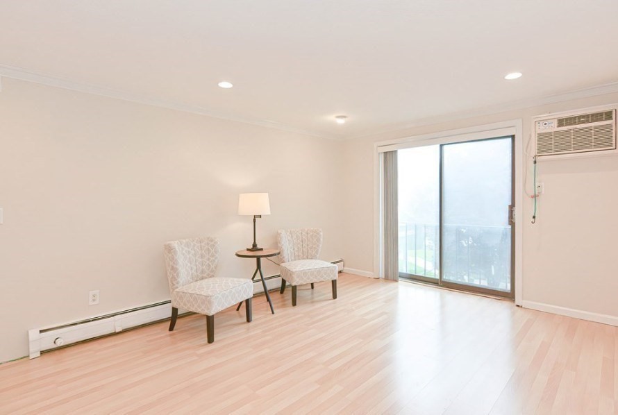 139 King Street # 201B