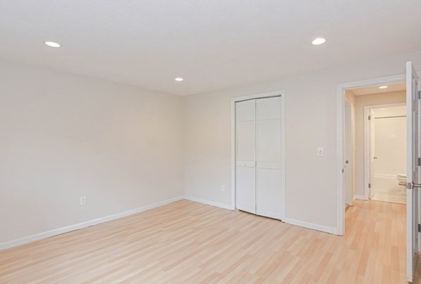 139 King Street # 201B