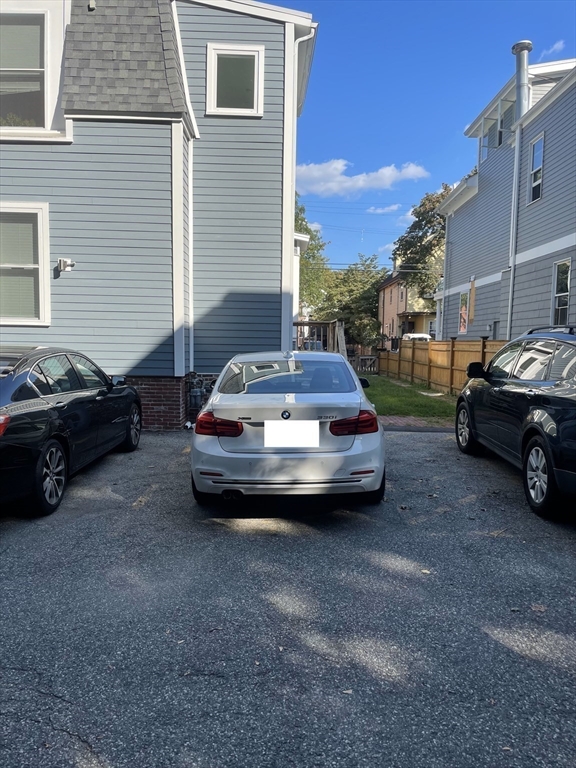 253 Norfolk # 4 Unit: 1-4