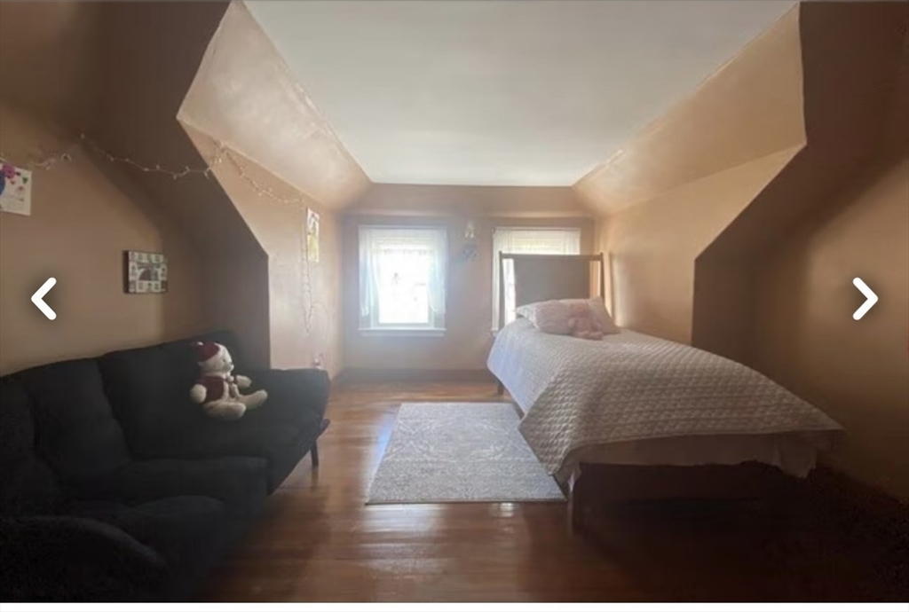 52 Elliot St # 2