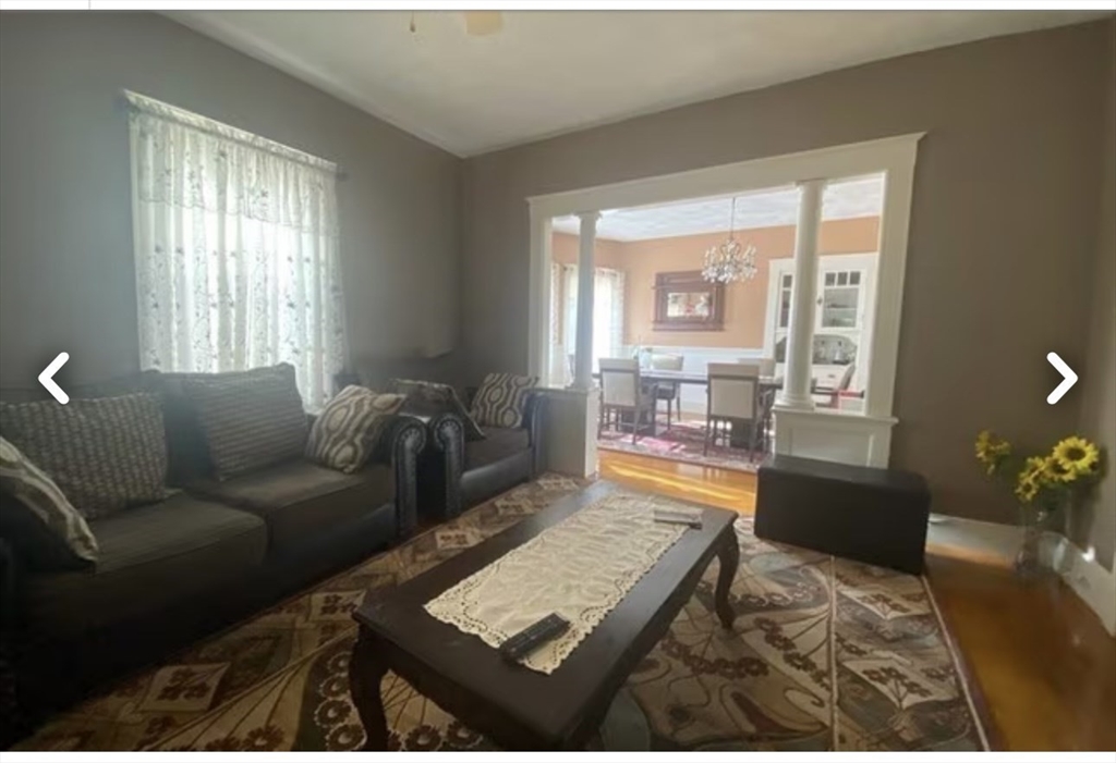 52 Elliot St # 2
