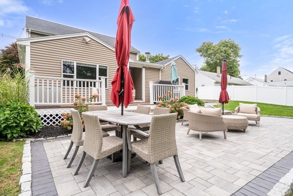34 Oakdale Rd