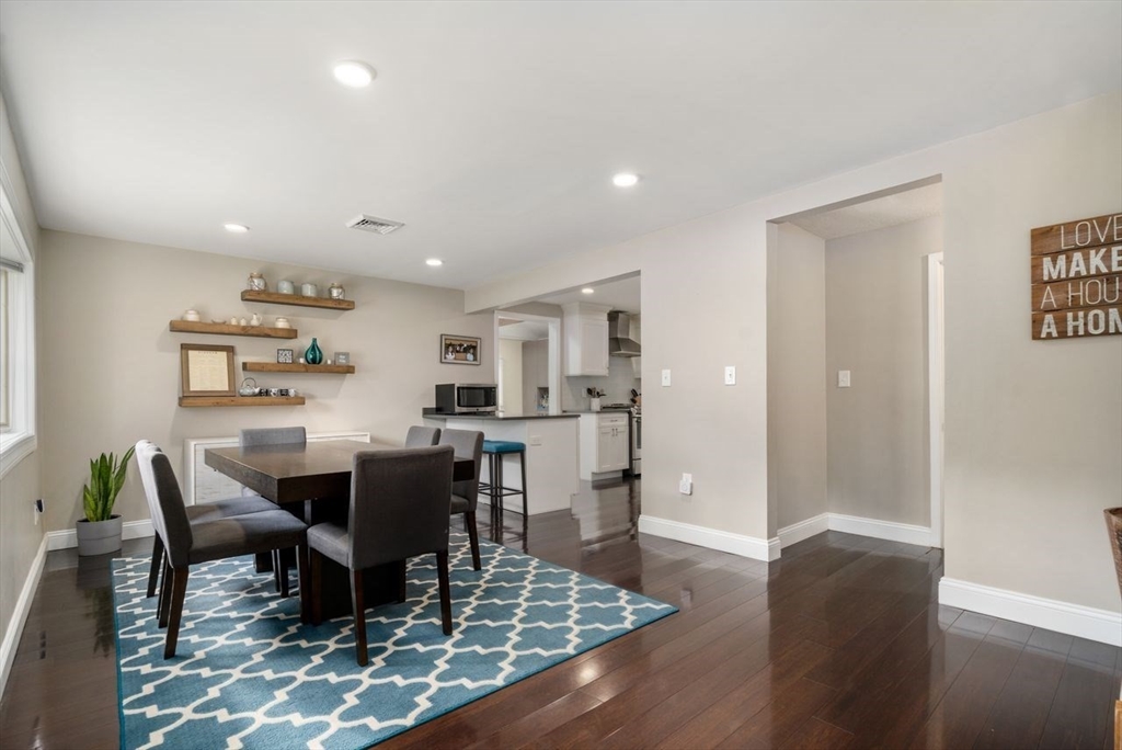 34 Oakdale Rd
