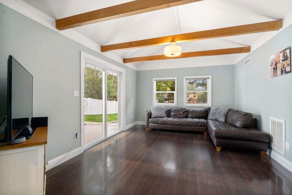 34 Oakdale Rd