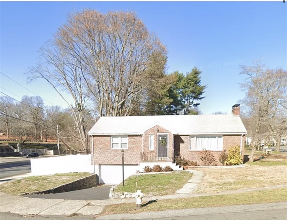 2 Arden Rd