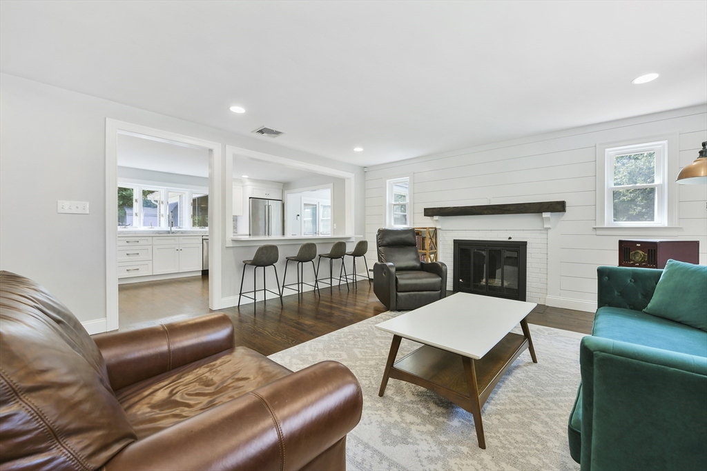 146 South St