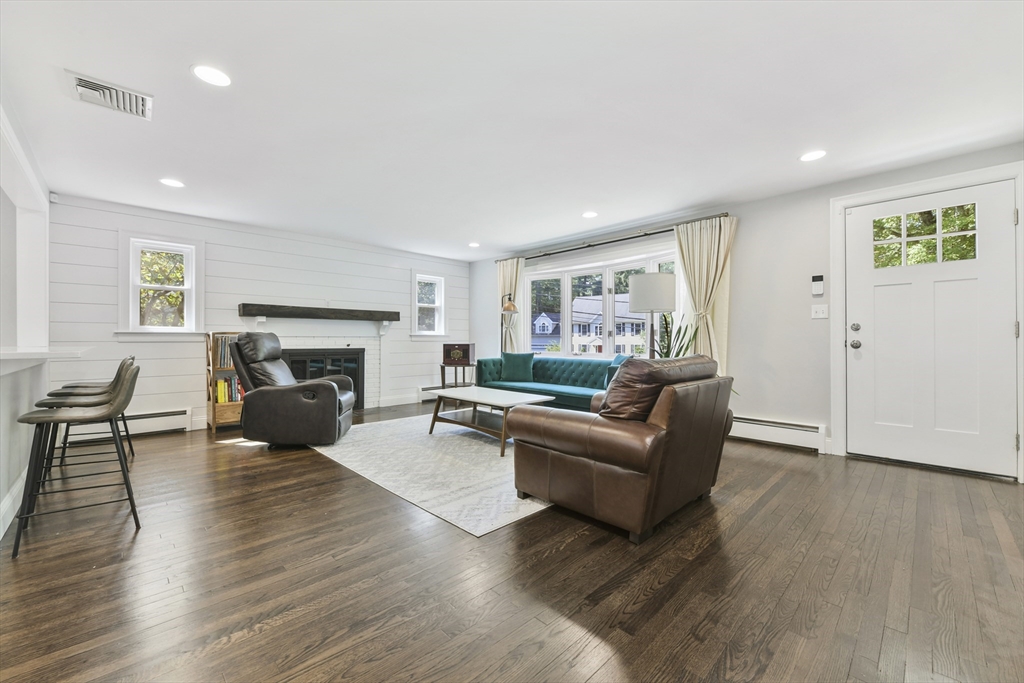 146 South St