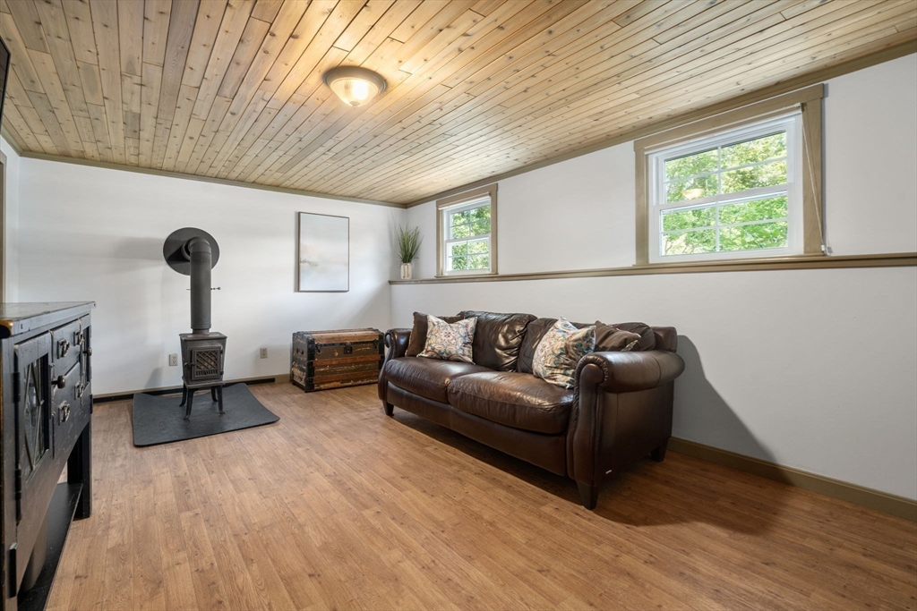 86 Christopher Road