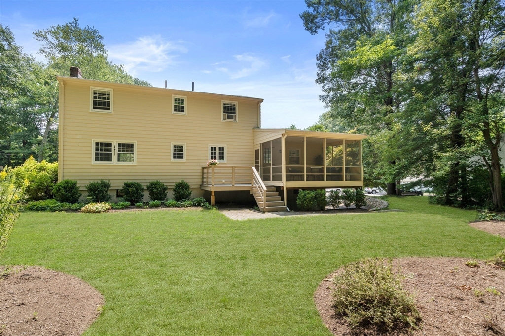 18 Evergreen Way