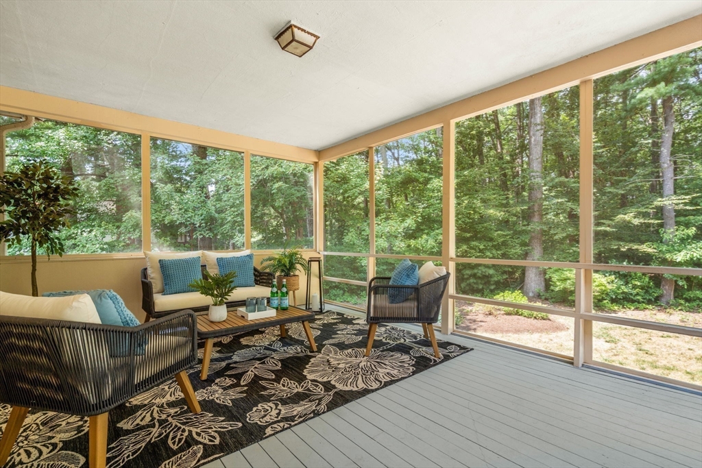 18 Evergreen Way