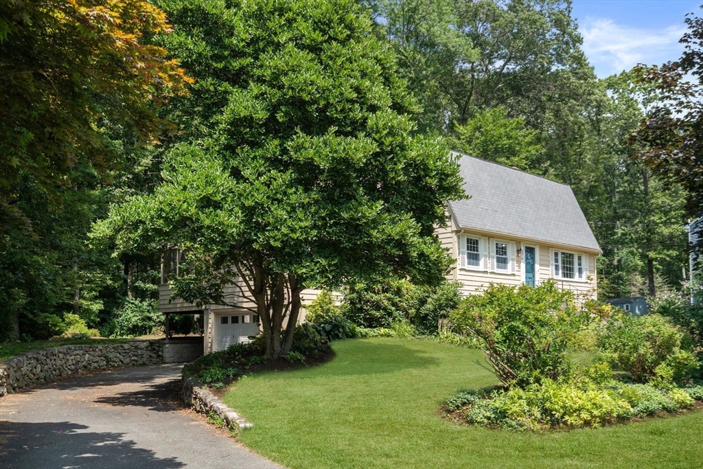 18 Evergreen Way