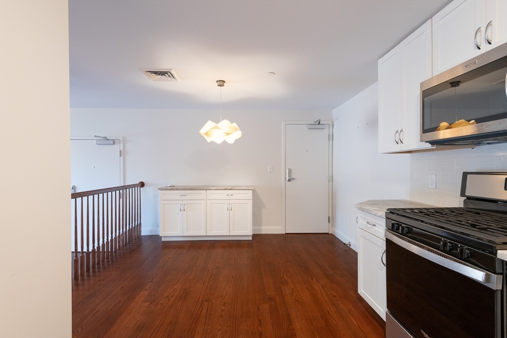 1214 Vfw Pkwy # 37