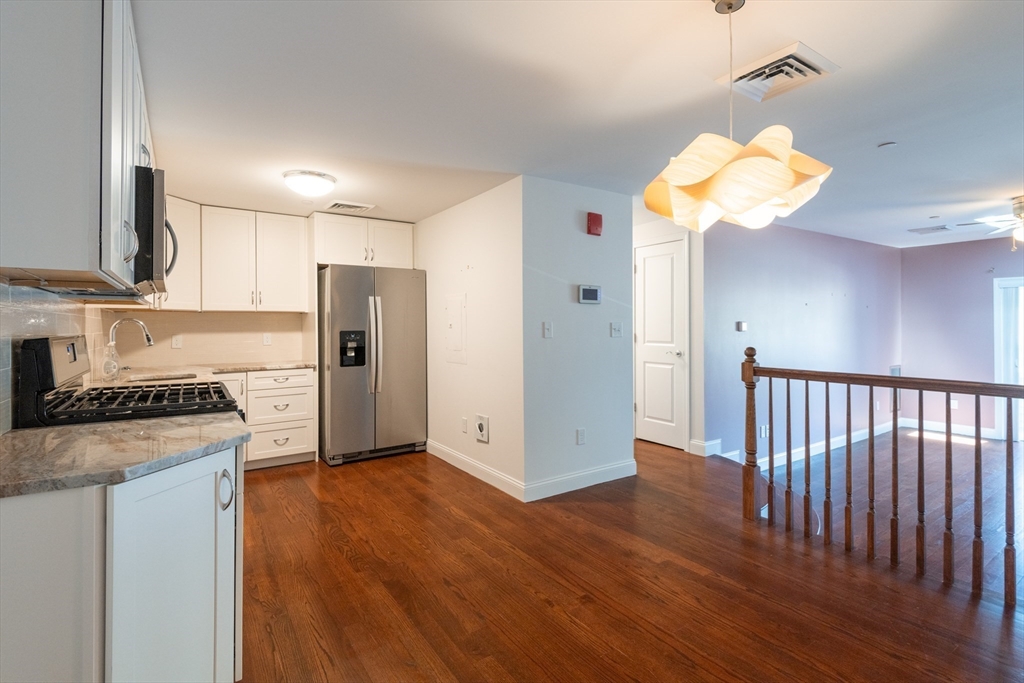 1214 Vfw Pkwy # 37