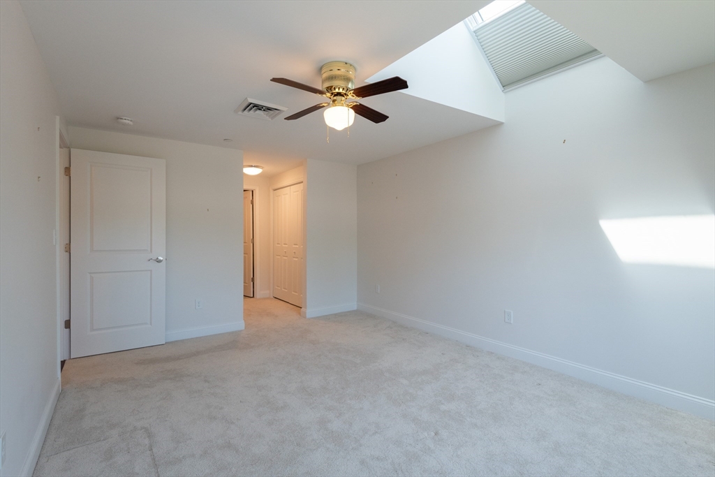 1214 Vfw Pkwy # 37