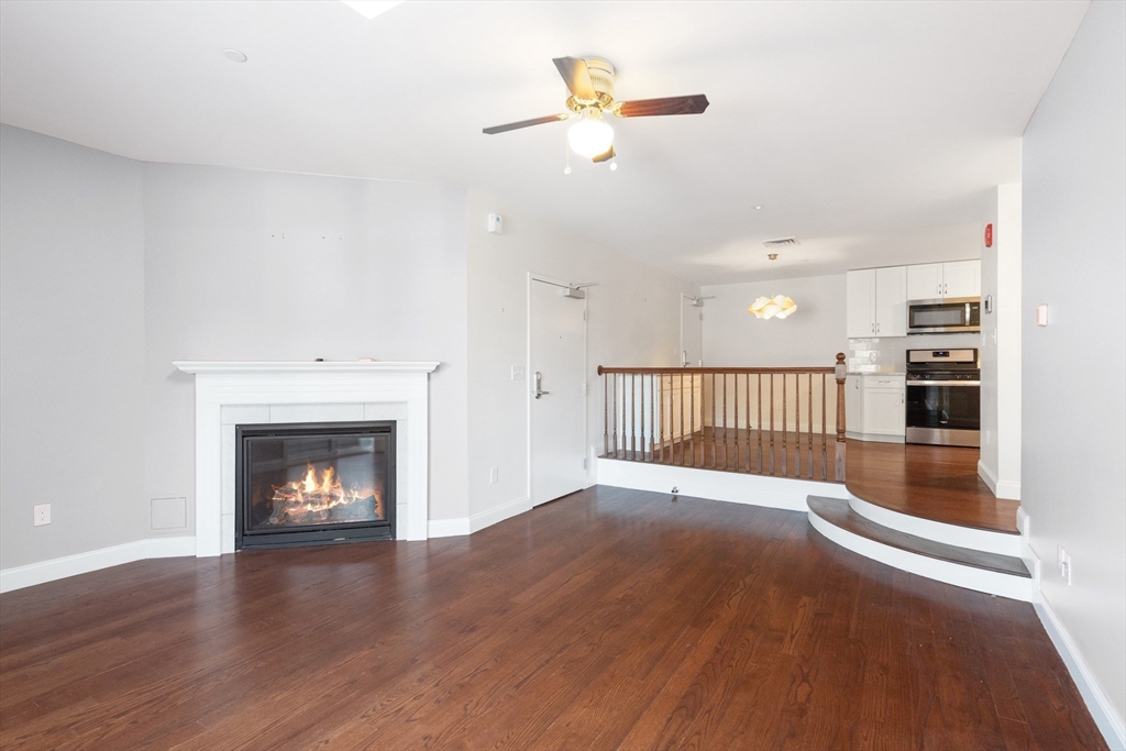 1214 Vfw Pkwy # 37