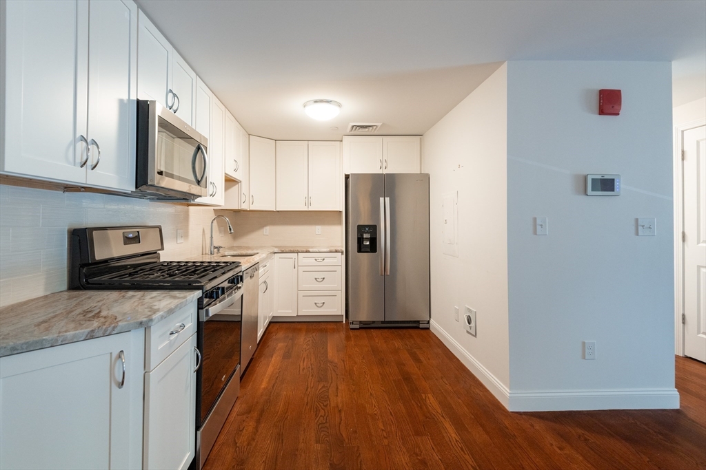 1214 Vfw Pkwy # 37