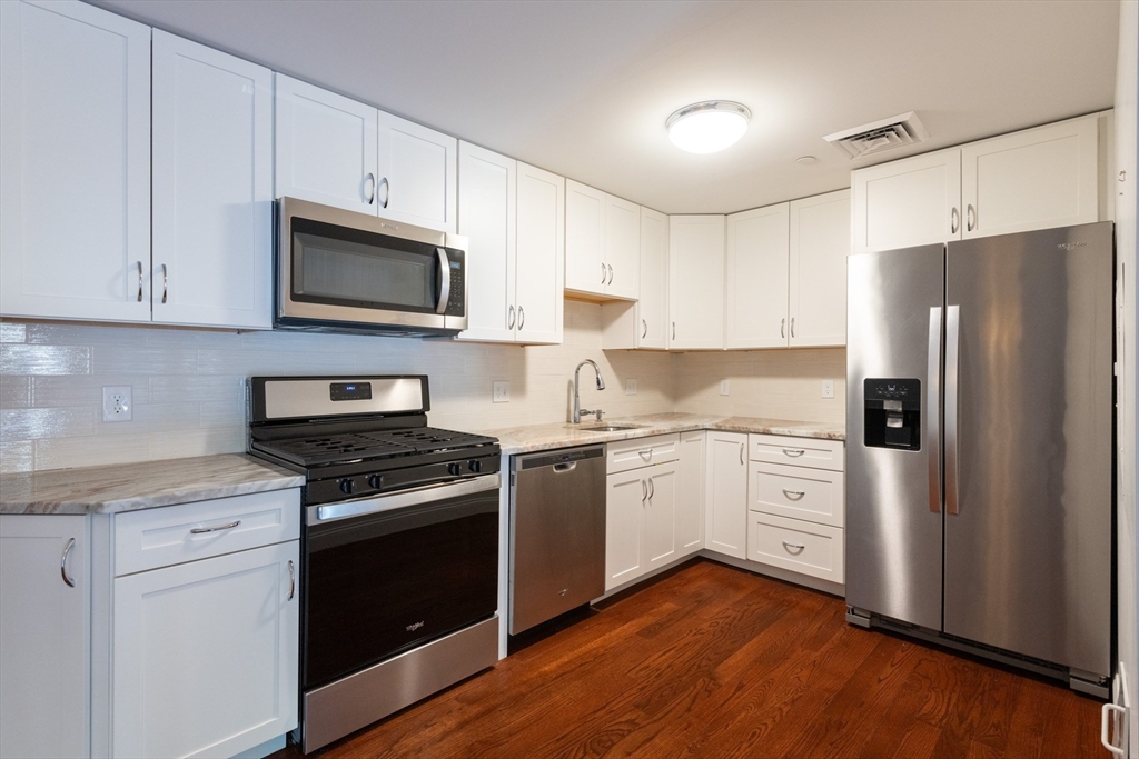 1214 Vfw Pkwy # 37