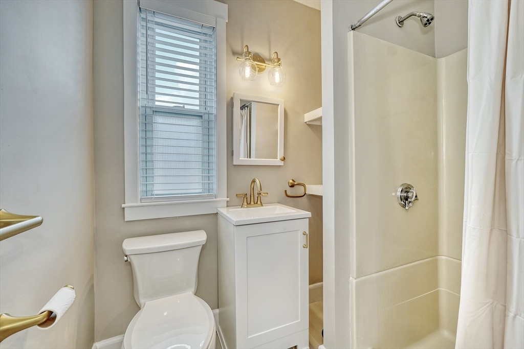 83-85 Concord Ave # 83