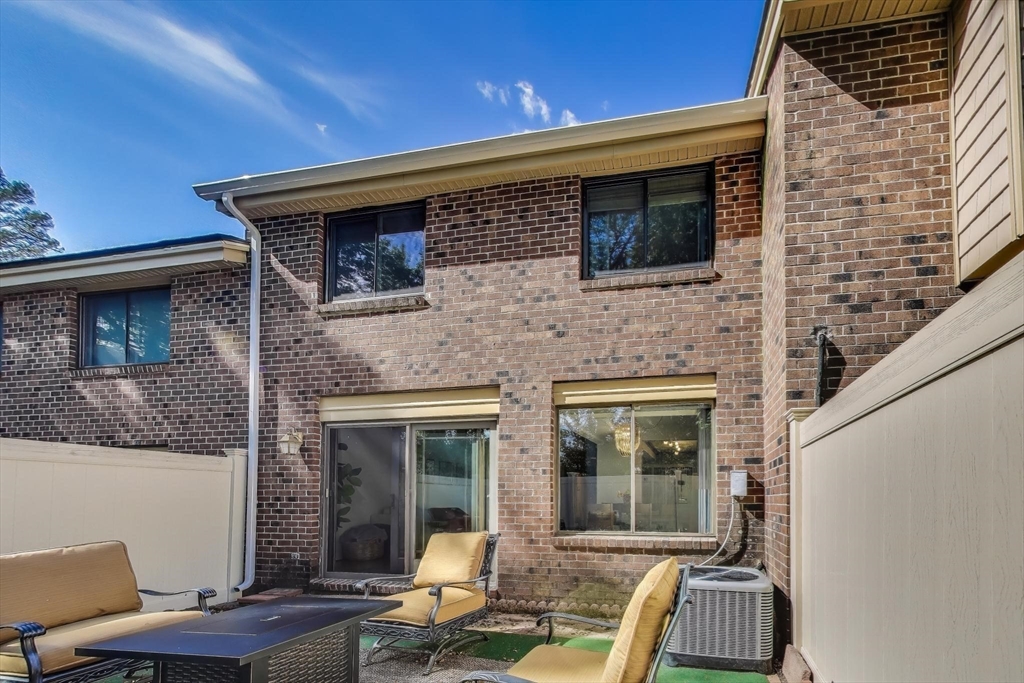 14 Cherrywood Dr # 14