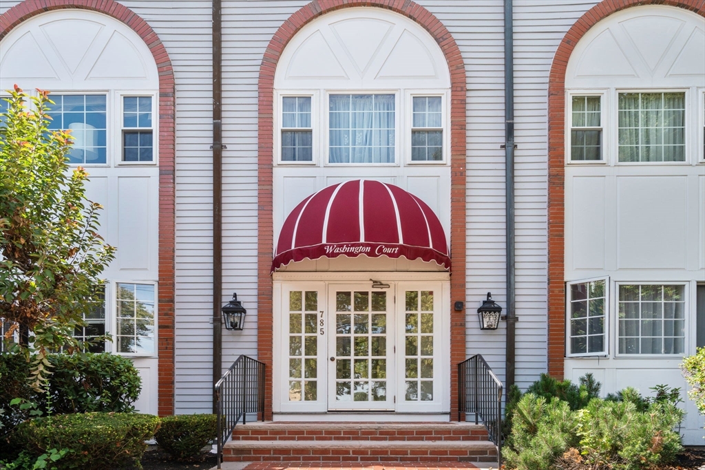 785 Washington Street # 207