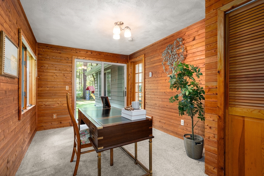 73 Willow Rd