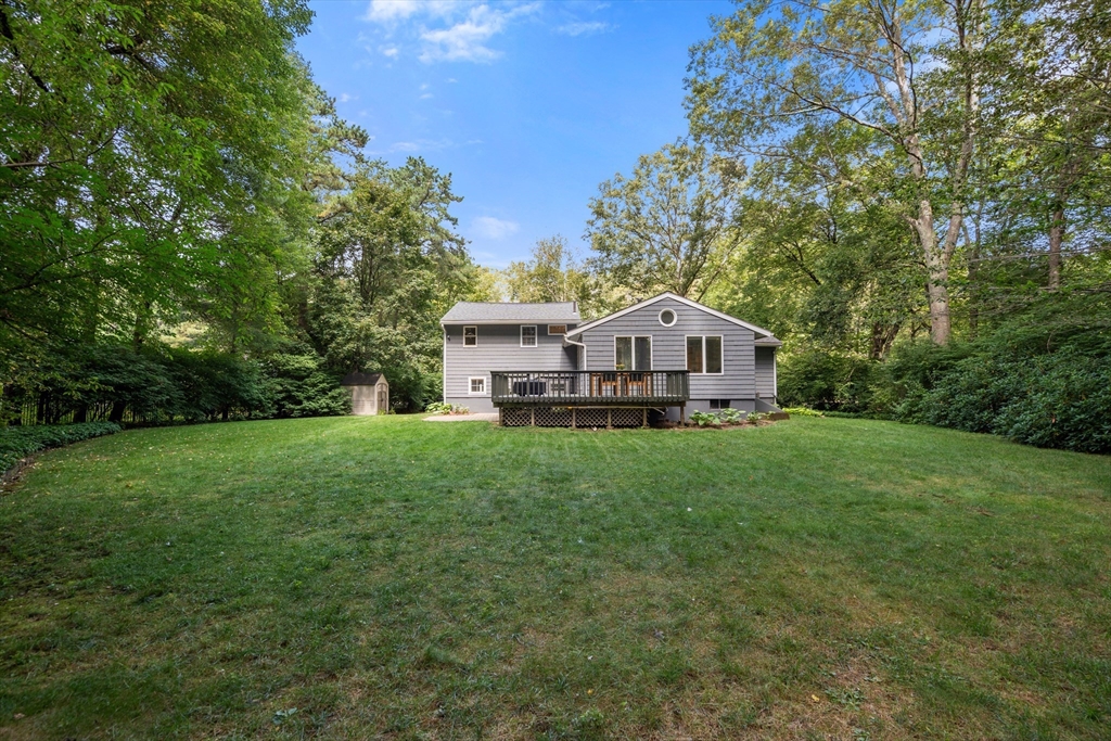 73 Willow Rd