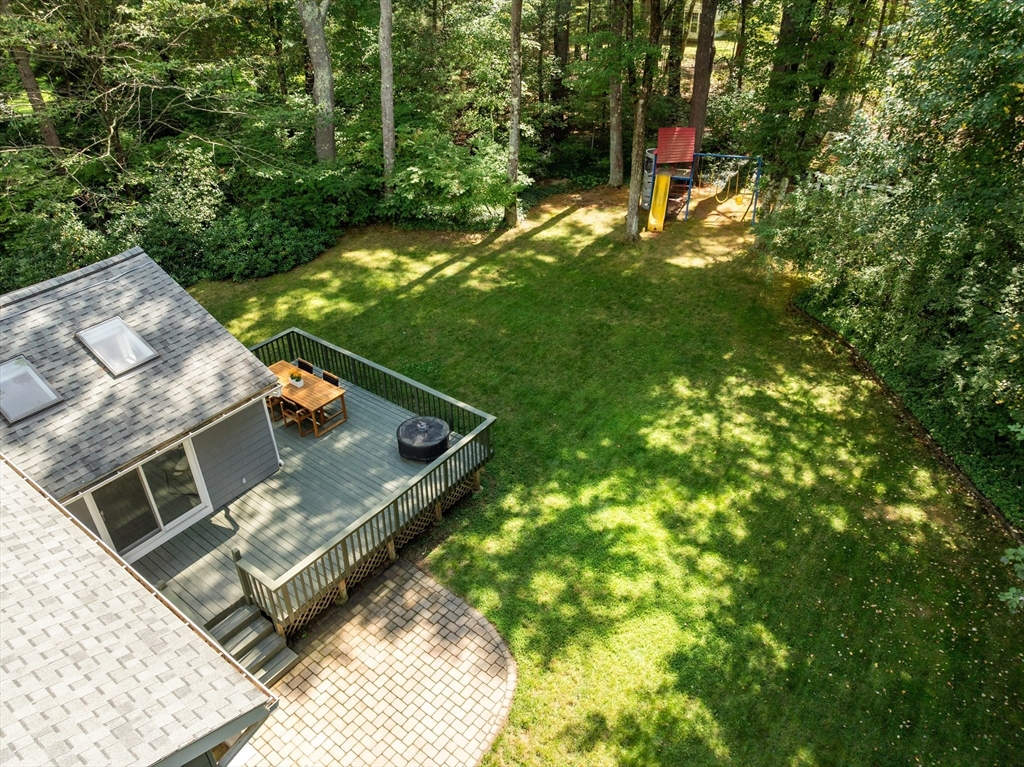 73 Willow Rd