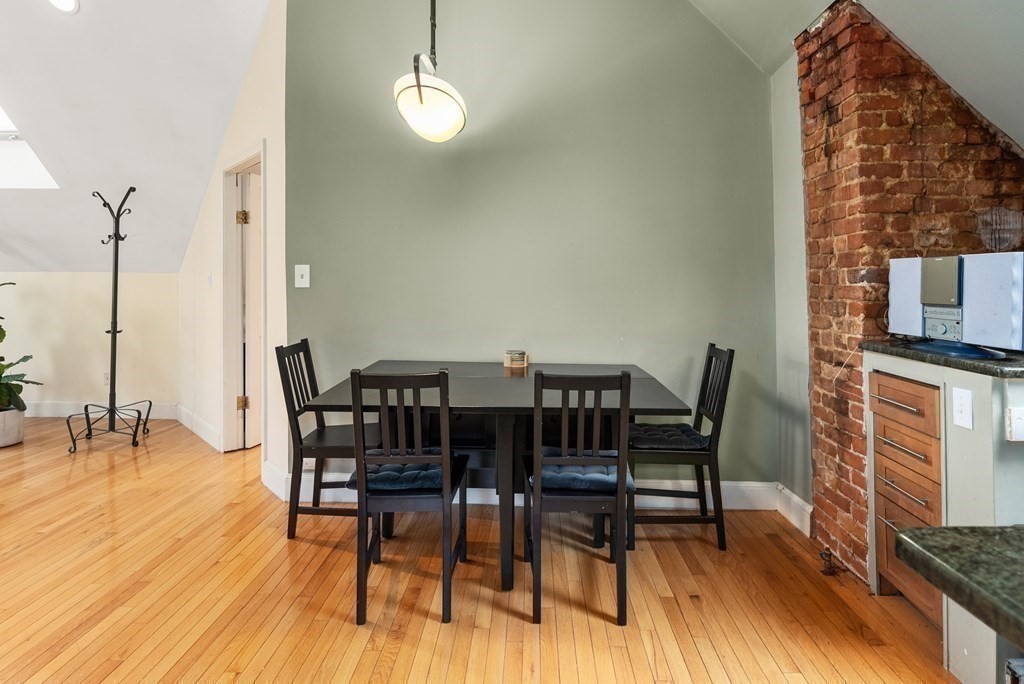 80 Roslindale Ave # 3