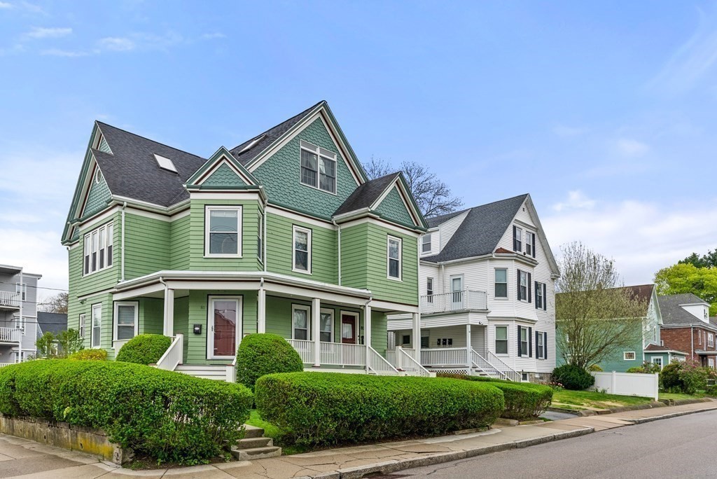 80 Roslindale Ave # 3