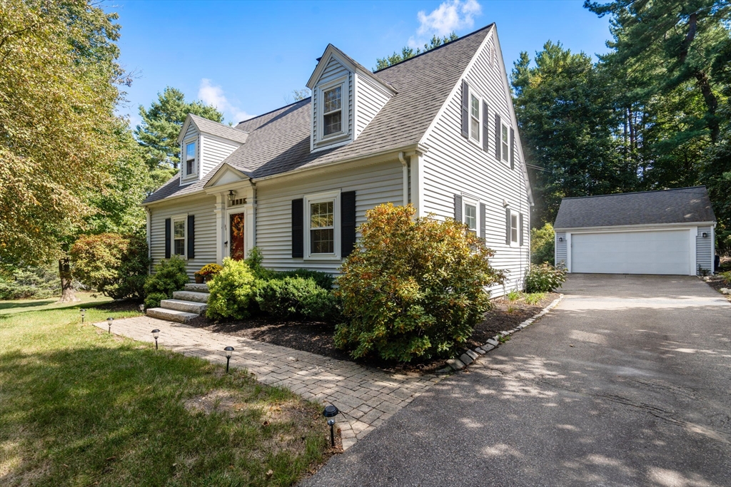 38 Park Ln